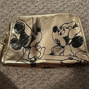 NWOT Minnie Mouse Cosmetic Bag